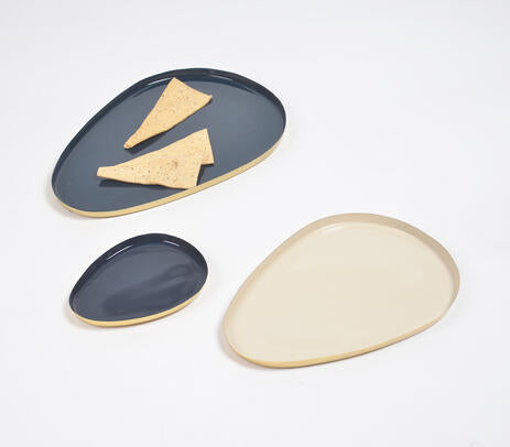 Enamelled Iron Egg Shaped Snack Trays (set of 3)