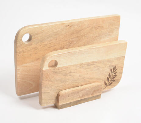 Mango Wood Chopping Boards with Stand (Set of 2)